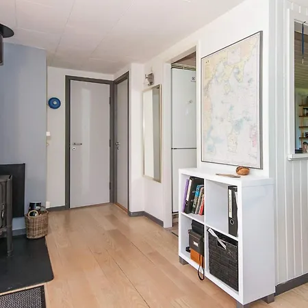 Three-bedroom Holiday In Knebel 26 Skødshoved Strand