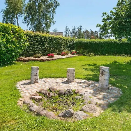Three-bedroom Holiday In Knebel 26 بيت للعطل *